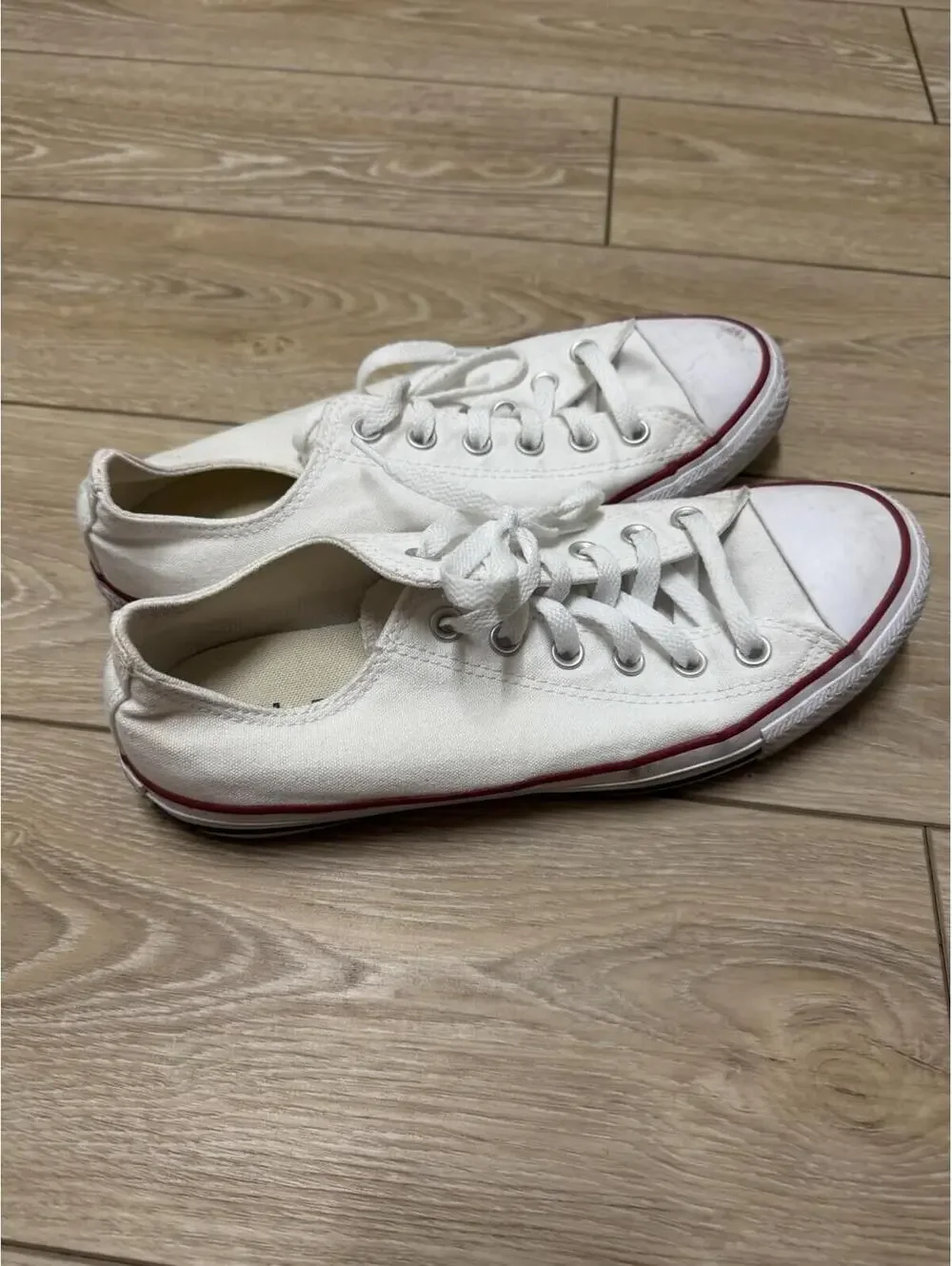 White Converse Chuck Taylor All Star Low Top Sneakers Men’s 8 / Women’s 10 - Picture 3 of 6